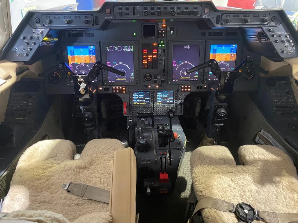 View of the instrument panel and cockpit seating of the SU-MAN aircraft.