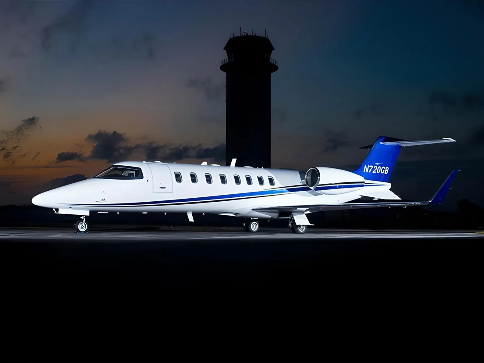 2000 Bombardier Learjet 45