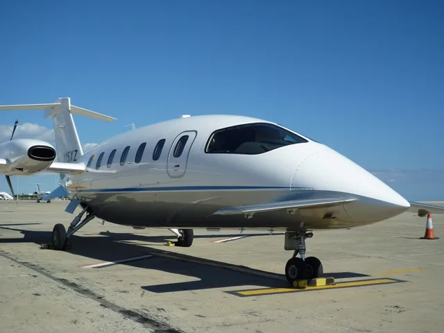 Piaggio Avanti EVO aircraft with registration N15XZ on the tail.
