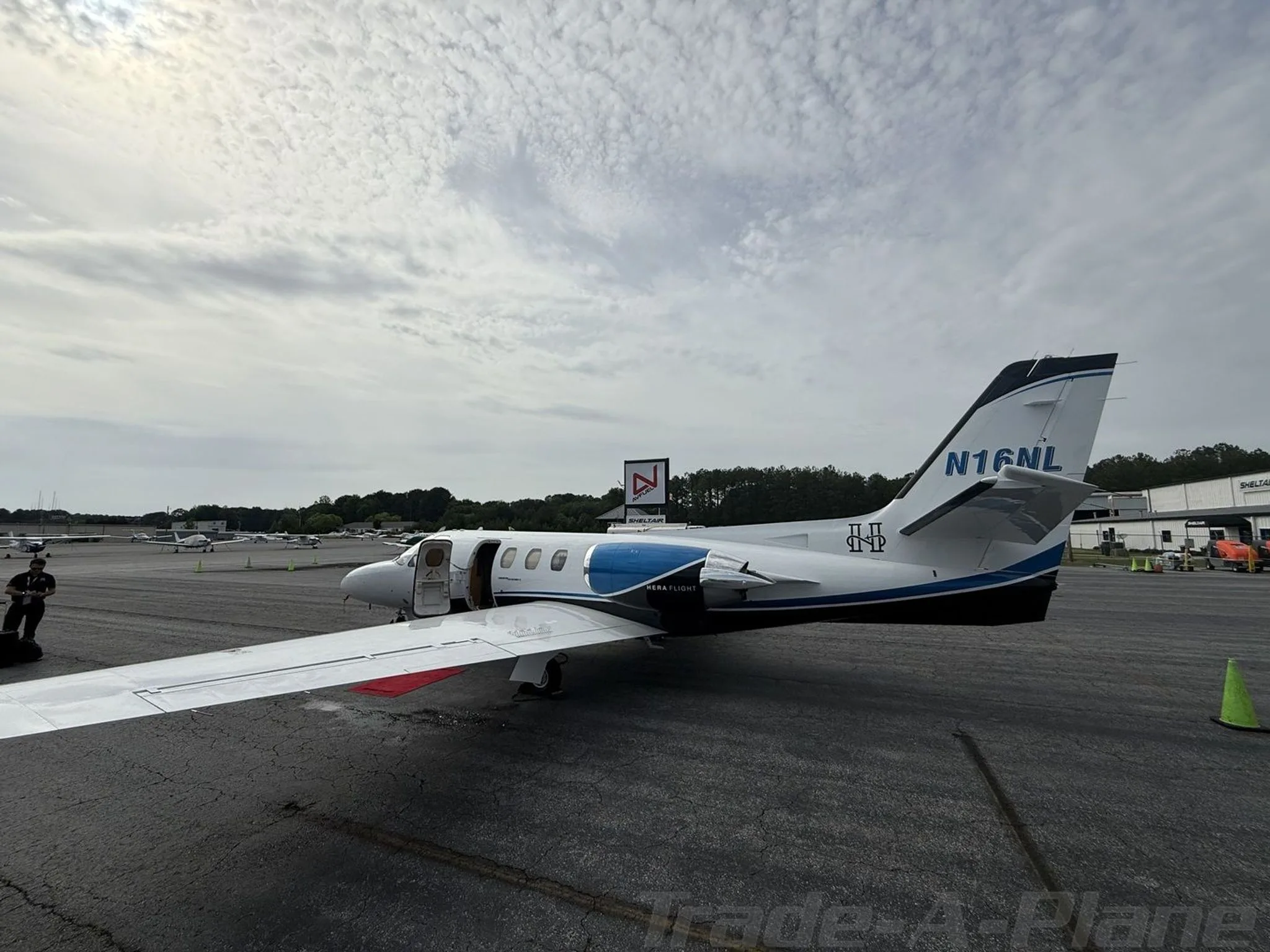 Side view of the Cessna Citation ISP showing its wing.