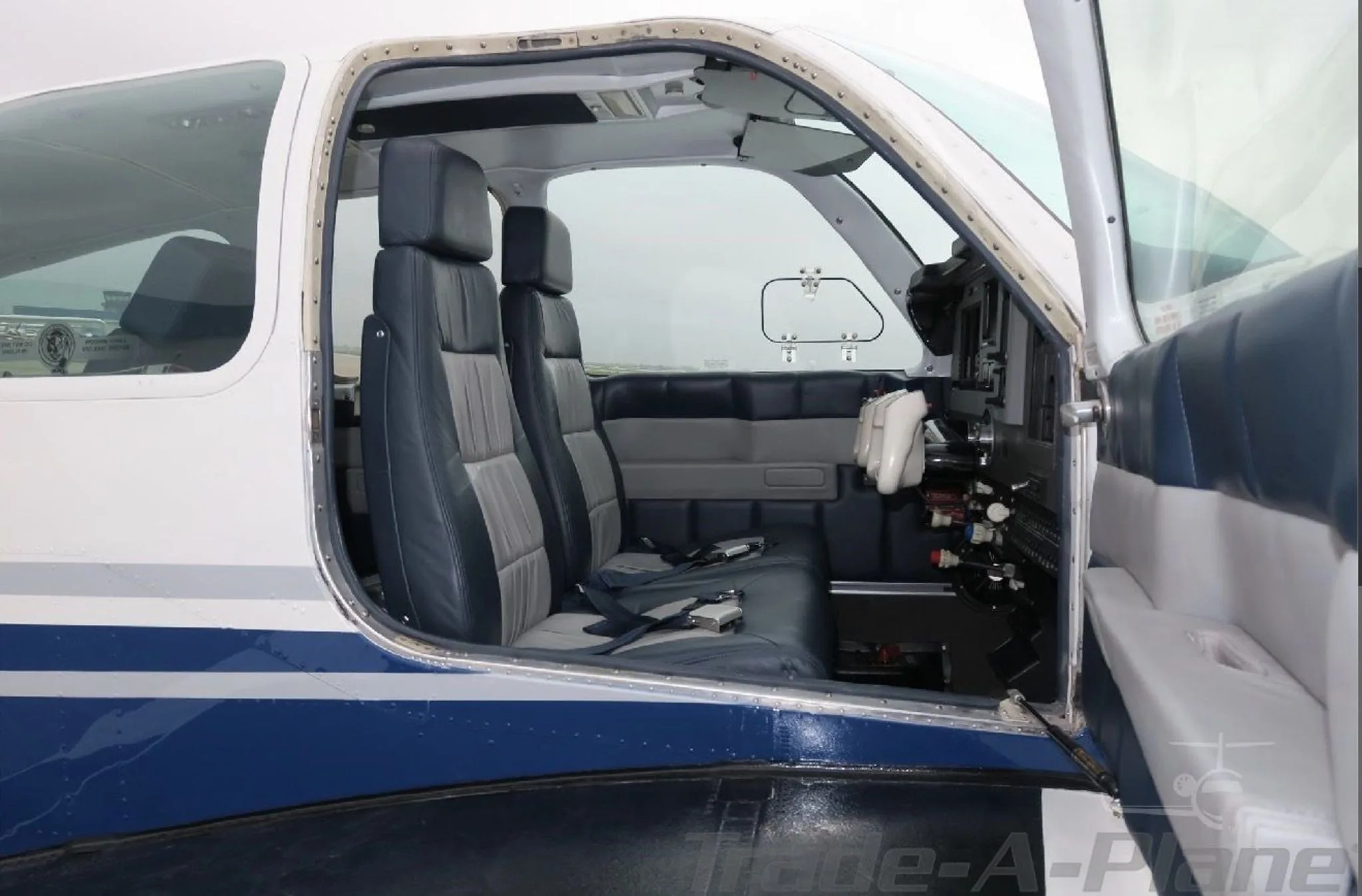 Side view of the cabin interior.