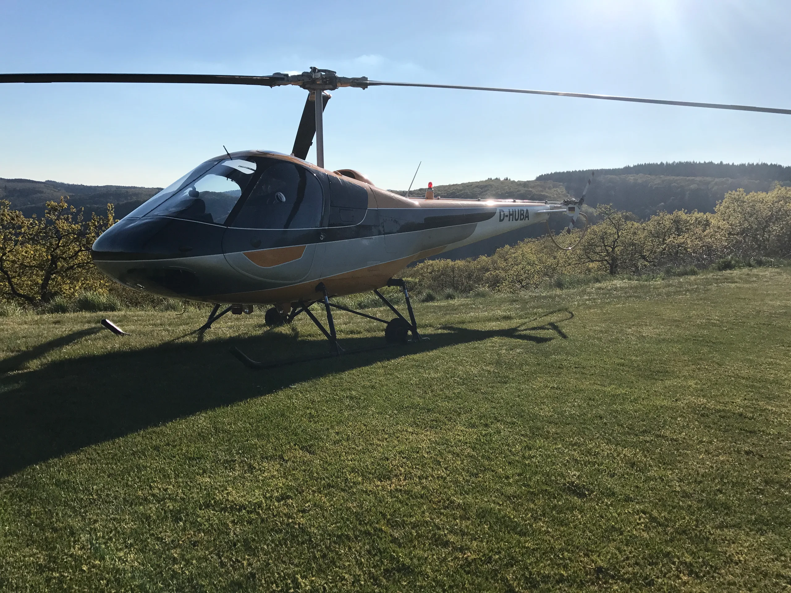 Enstrom F28A HUBA