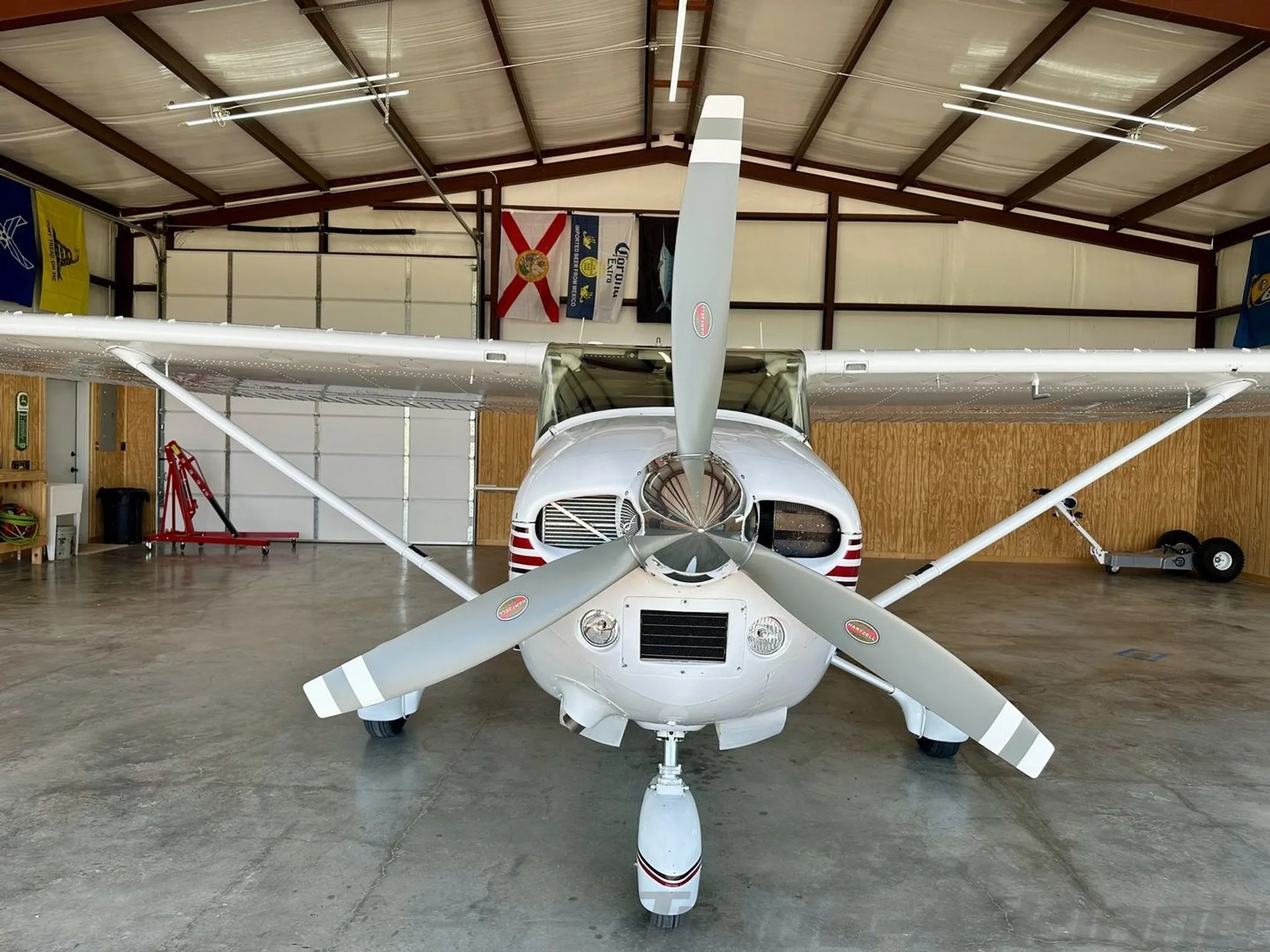 Close-up of the propeller and front of the Cessna 182R.