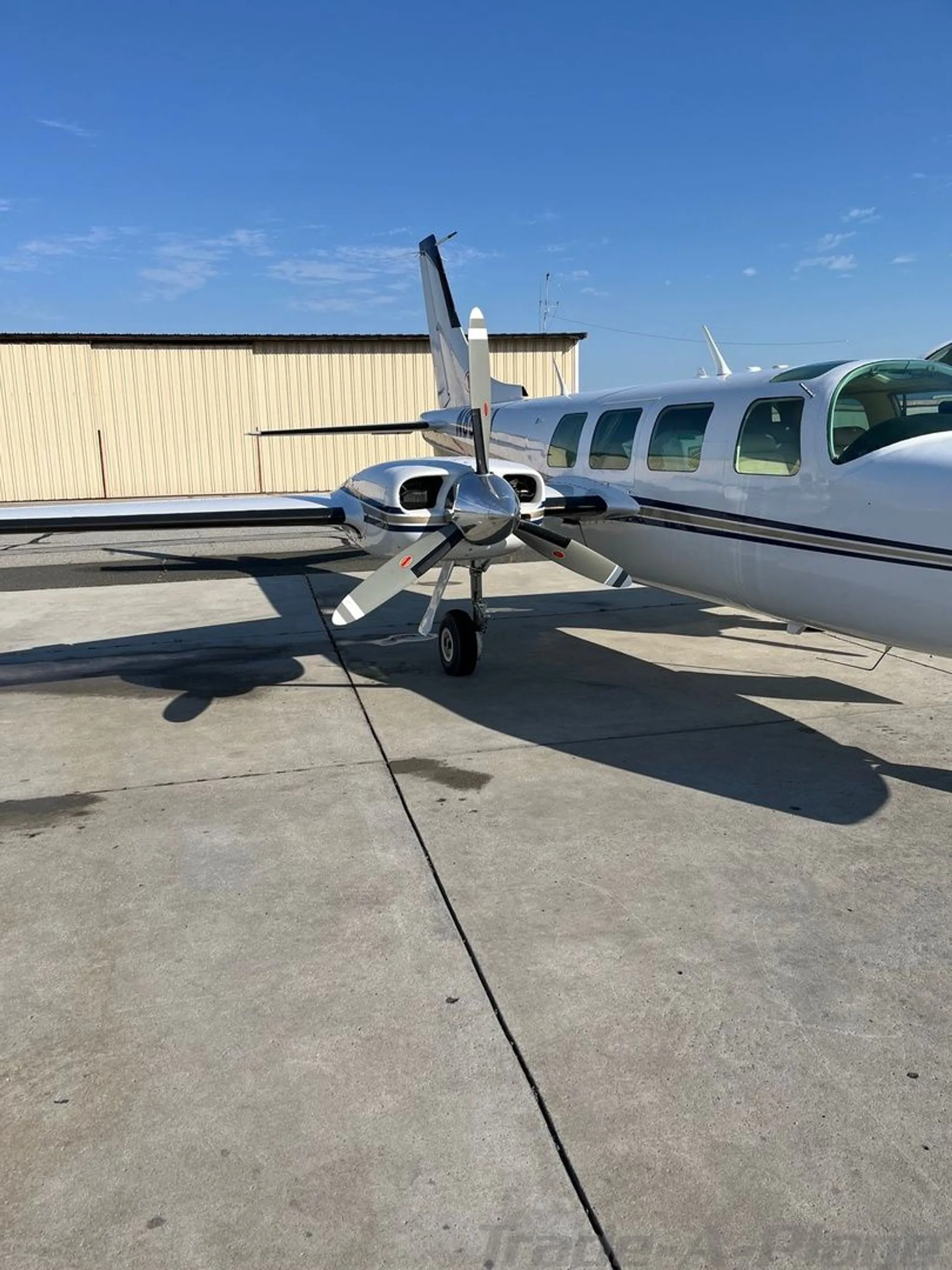 Close-up of the propeller and wing of the Aerostar 600A.