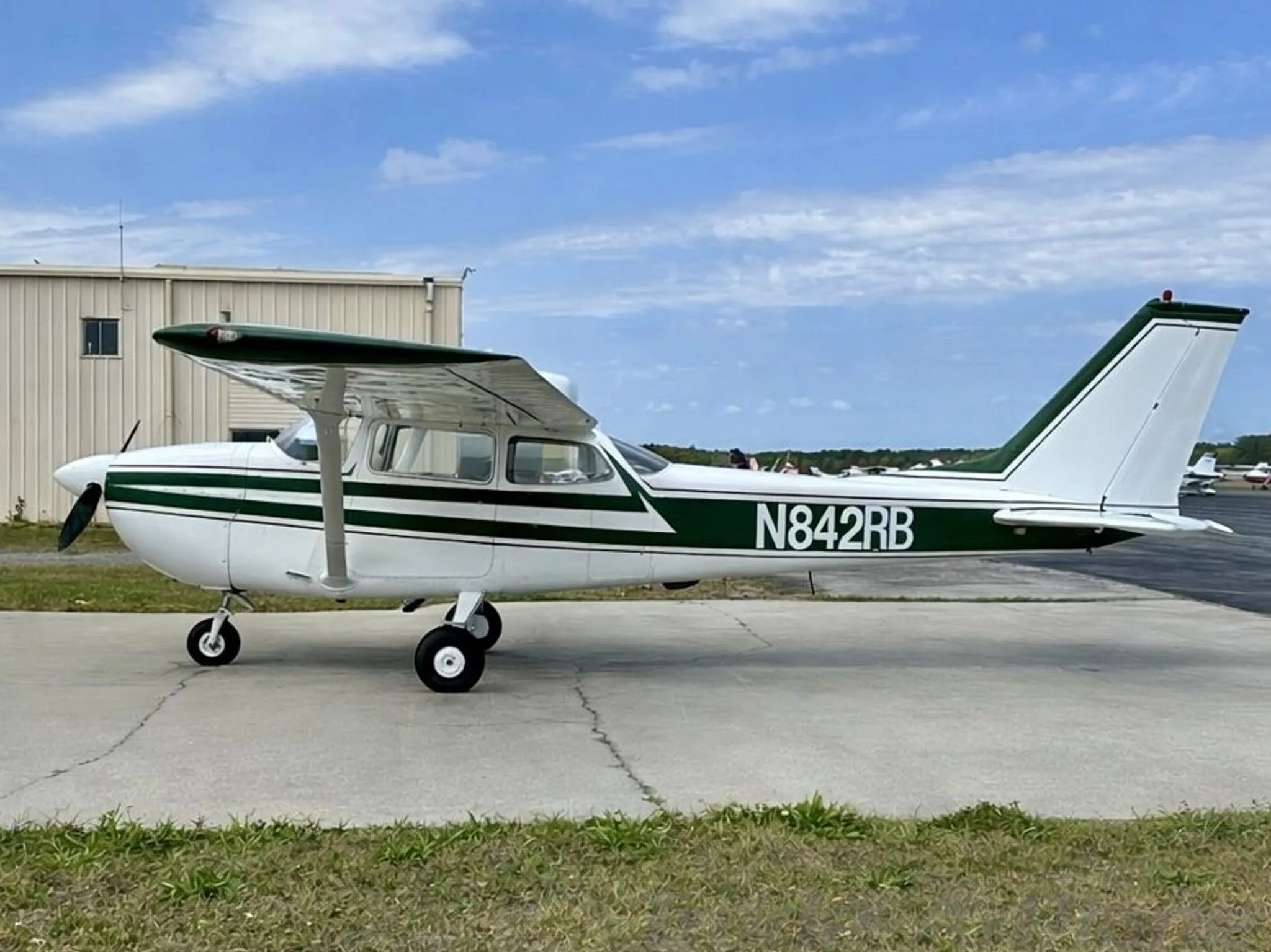 Another angle of the Cessna 172K Skyhawk parked.