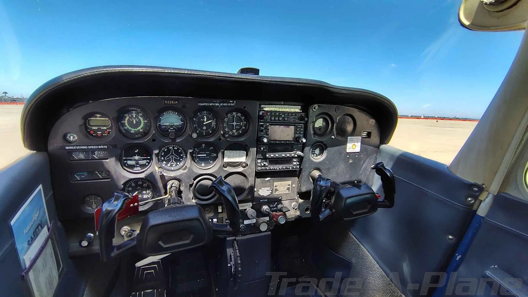The instrument panel of the Cessna 172M Skyhawk.