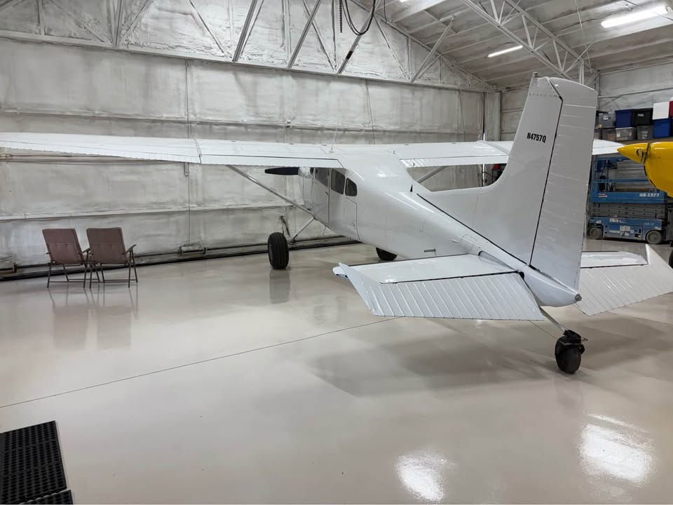 1967 Cessna 185E
