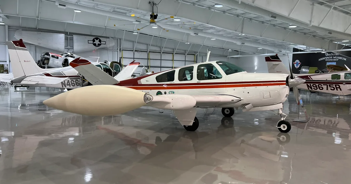 Beechcraft S35