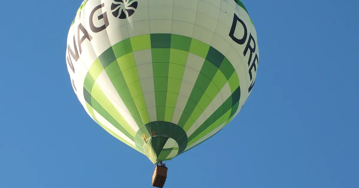 Cameron A-120 Hot Air Balloon