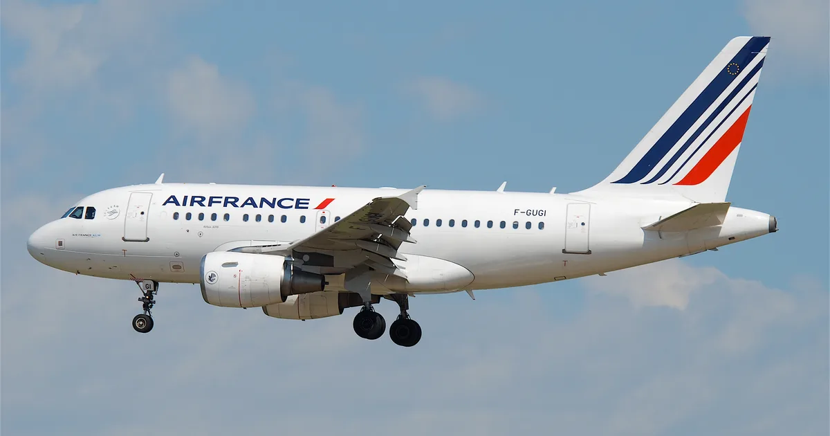 Airbus A318 121