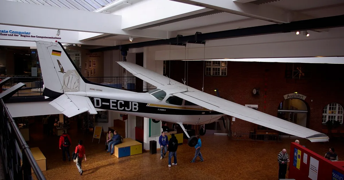 Reims Aviation Sa CESSNA F172P