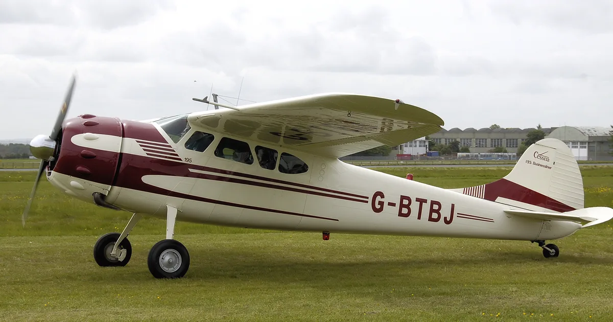 Cessna Aircraft Company 190