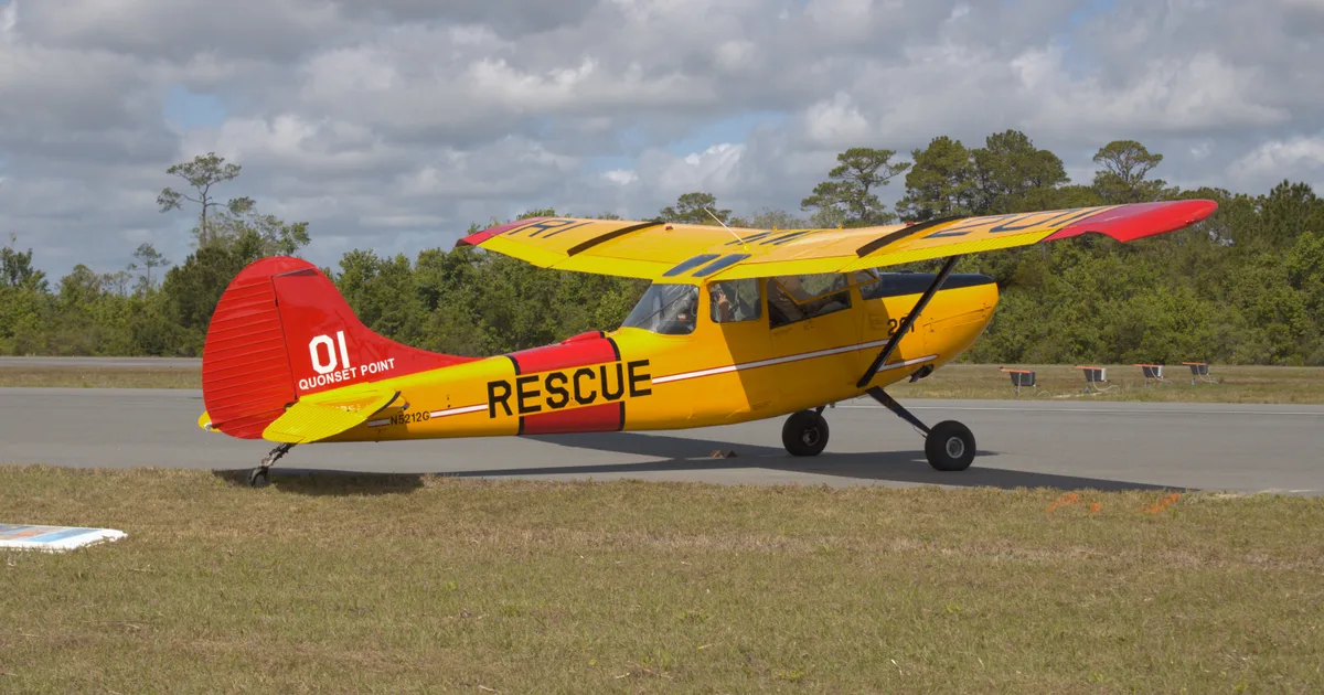 Cessna Aircraft Company 305A