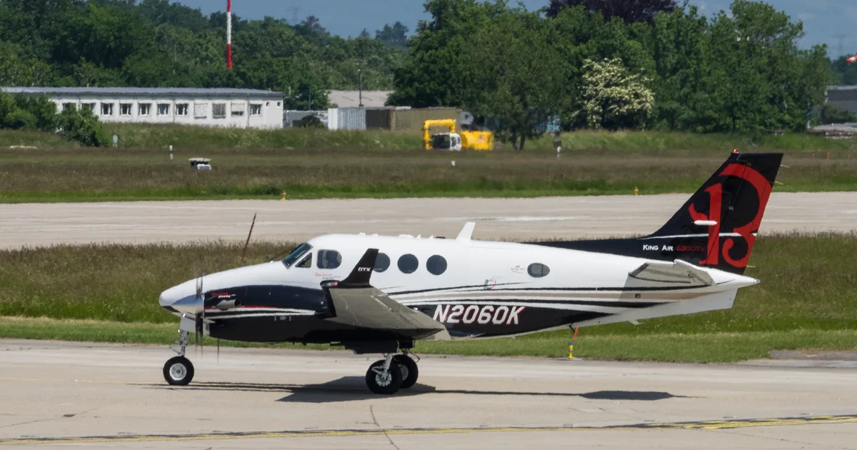 TEXTRON AVIATION INC C90GTI