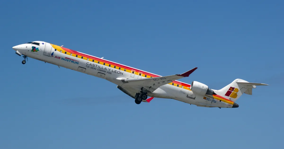 Bombardier CRJ 700 702
