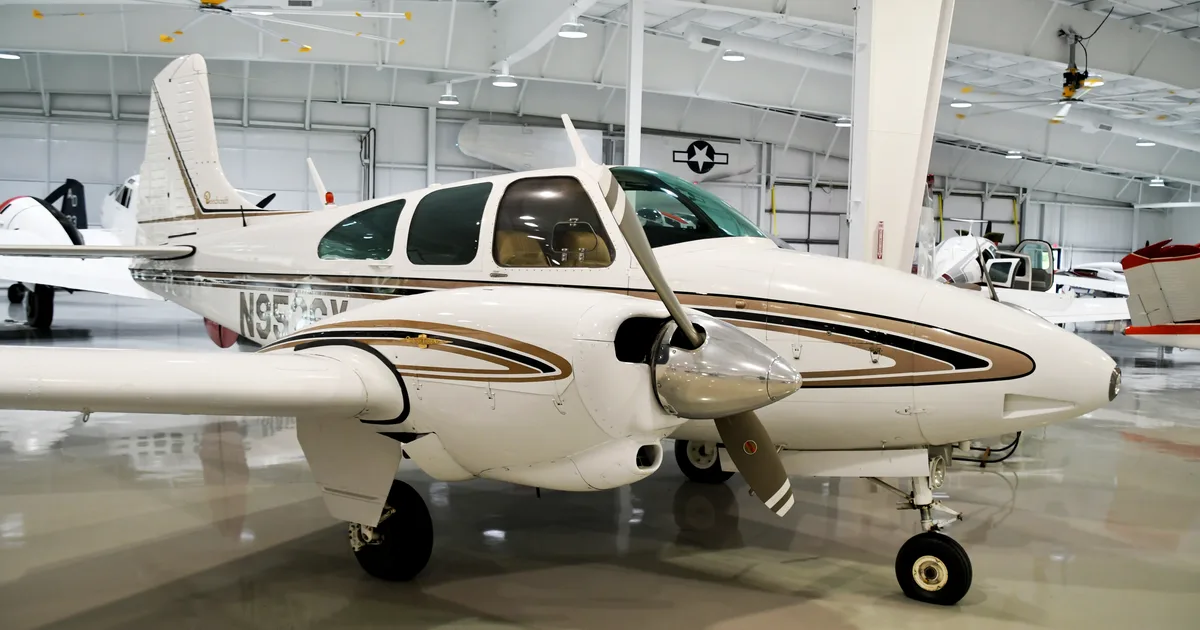 Beechcraft B95A