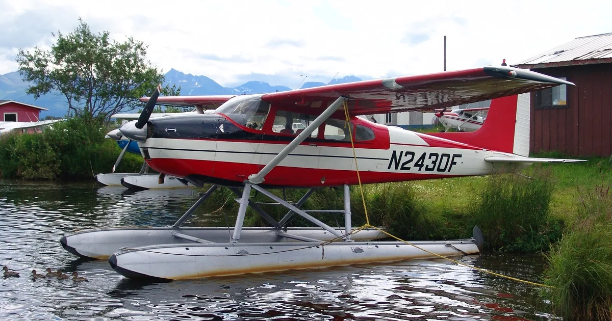 Cessna Aircraft Company 180H Skywagon 180