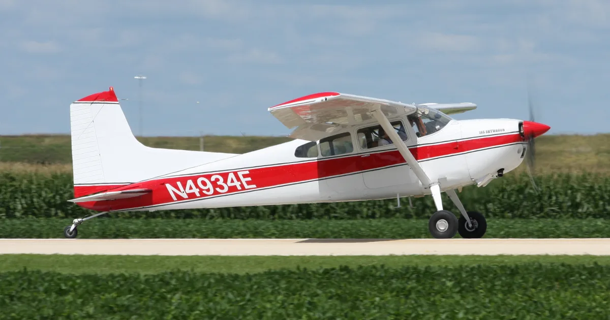 Cessna Aircraft Company A185F Skywagon 185