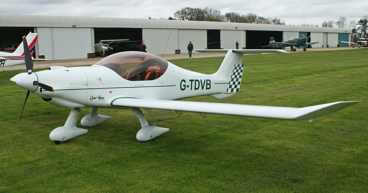 Dyn Aero MCR-01 Sportster