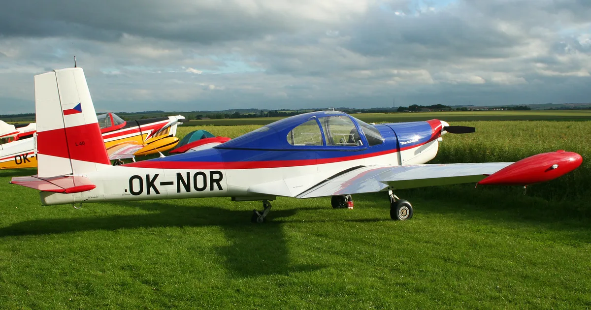 Orličan L-40