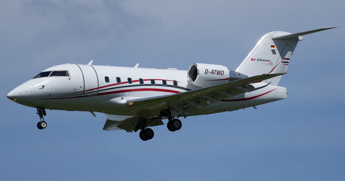 Bombardier Challenger 604