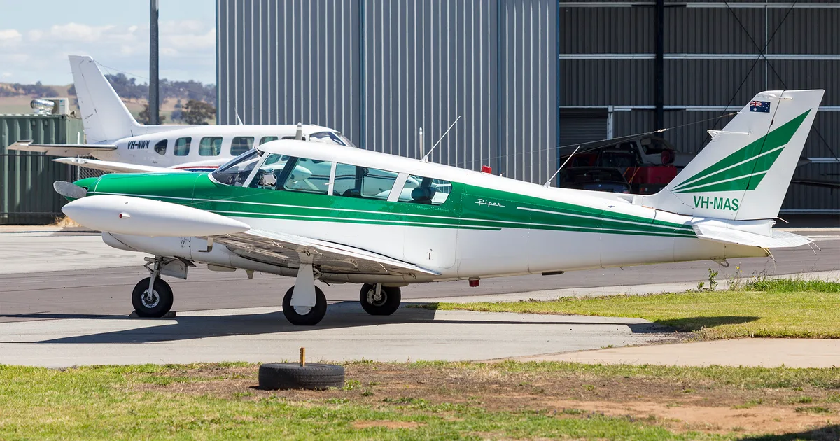 Piper Aircraft PIPER PA-24-260 Comanche