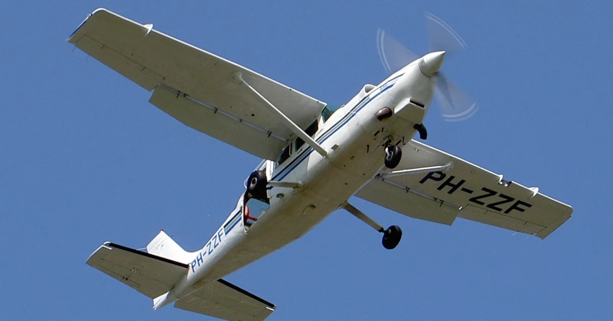 Cessna Aircraft Company T207A