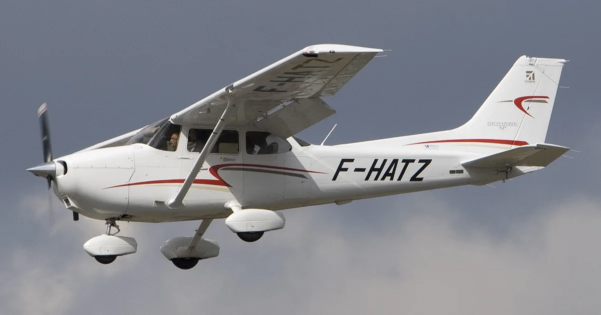 Cessna Aircraft Company FR 172 J
