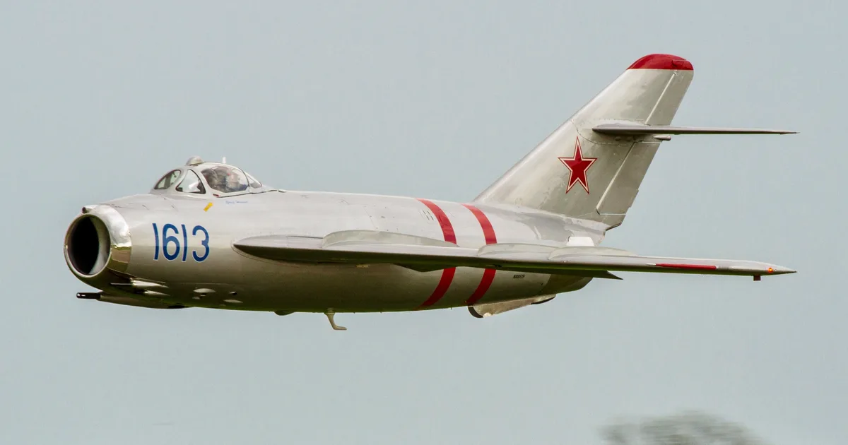 Mikoyan MIG-17