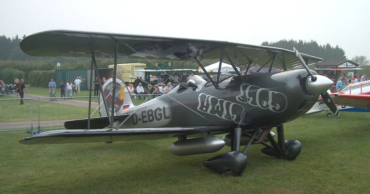 Great Lakes 2T-1A-E