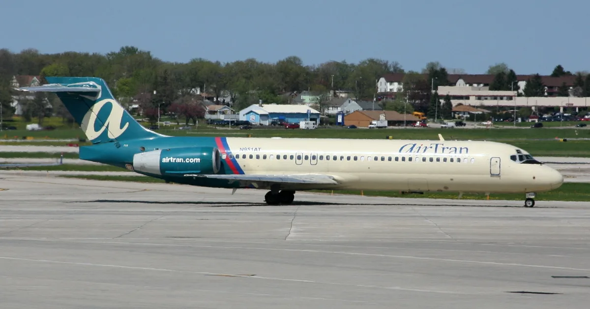 The Boeing Company 717-2BL