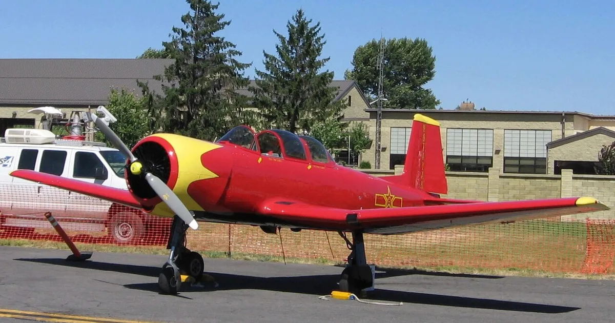 Nanchang CJ6A