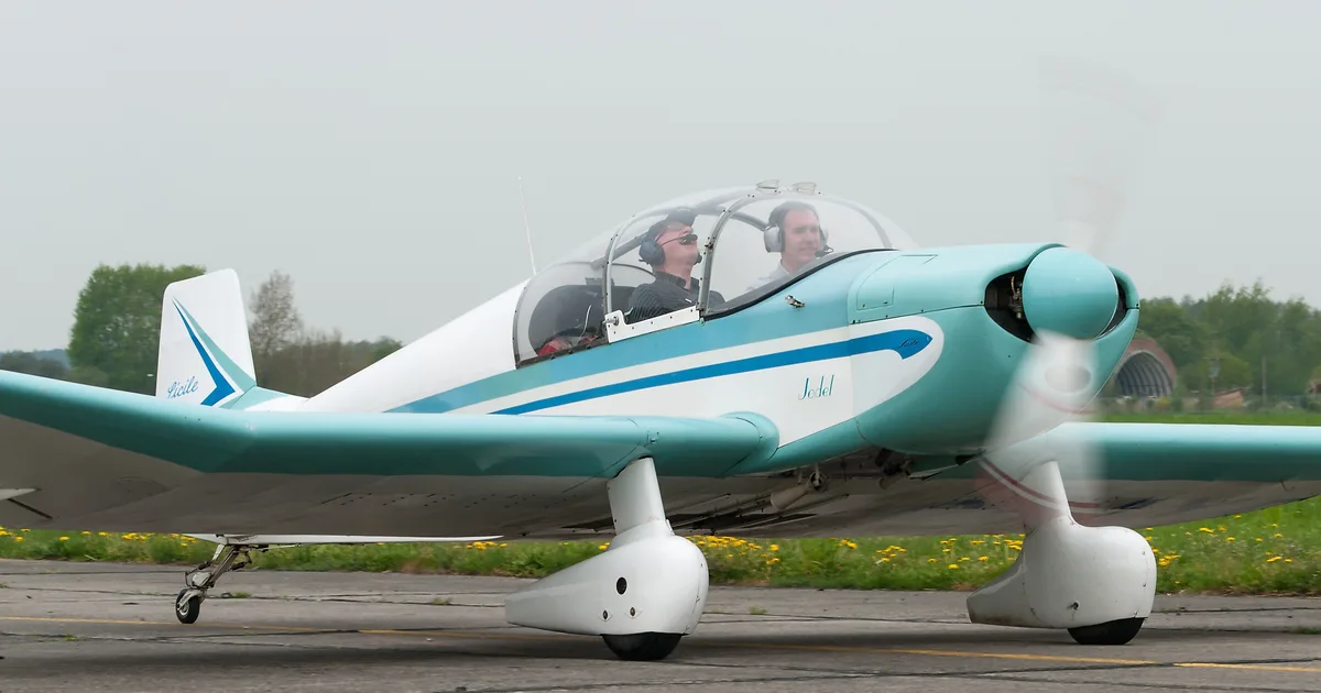 C.e.a. Jodel DR.1051