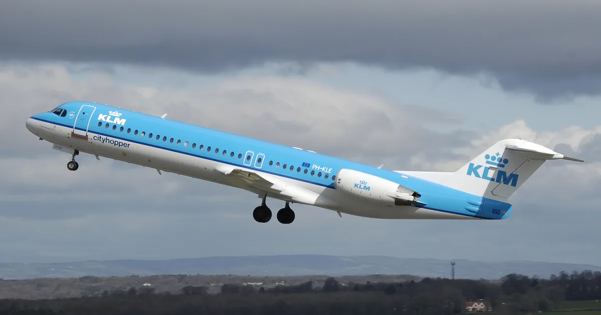 Fokker F100