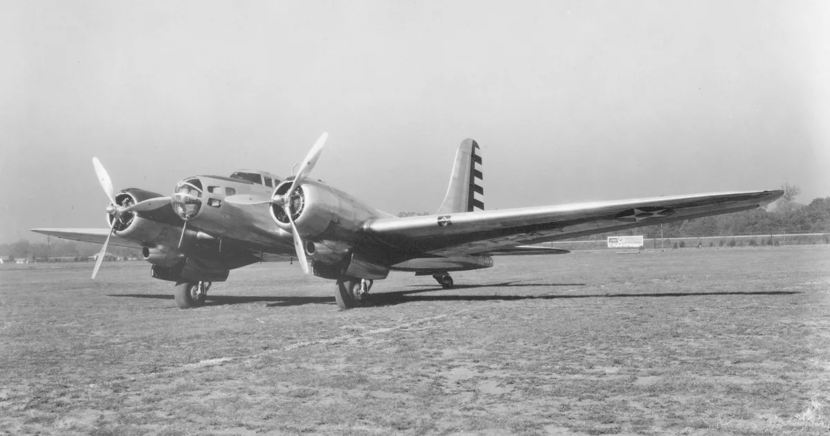 DOUGLAS B-23