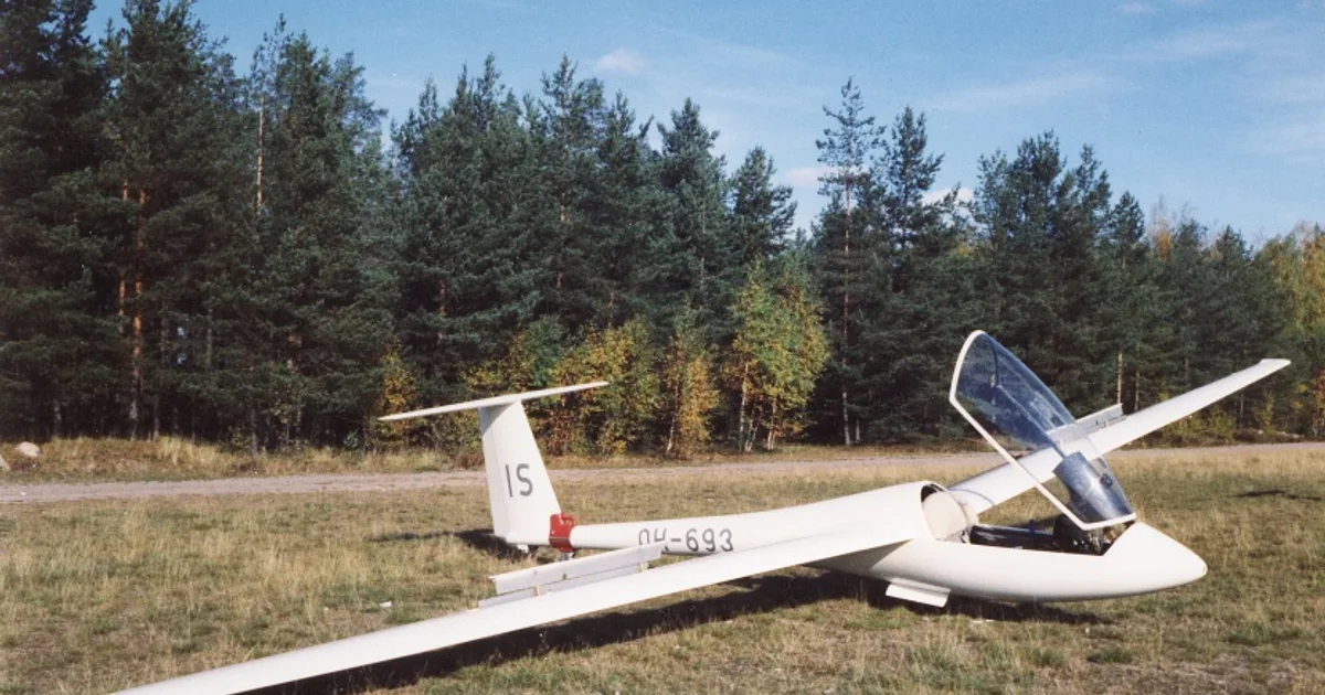 Rolladen-schneider Flugzeugbau Gmbh LS 4