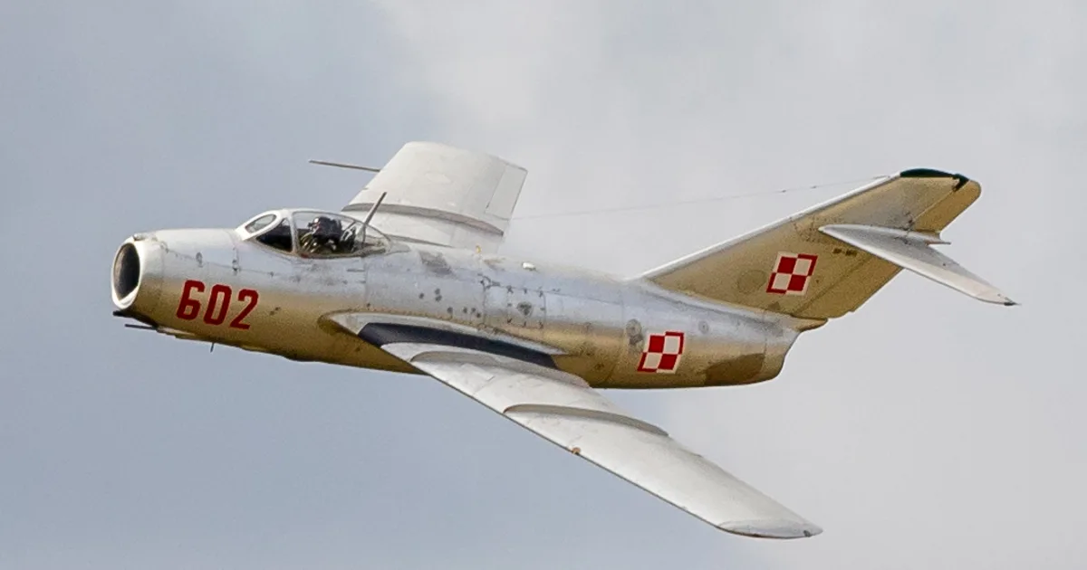 Mikoyan MIG-15BIS