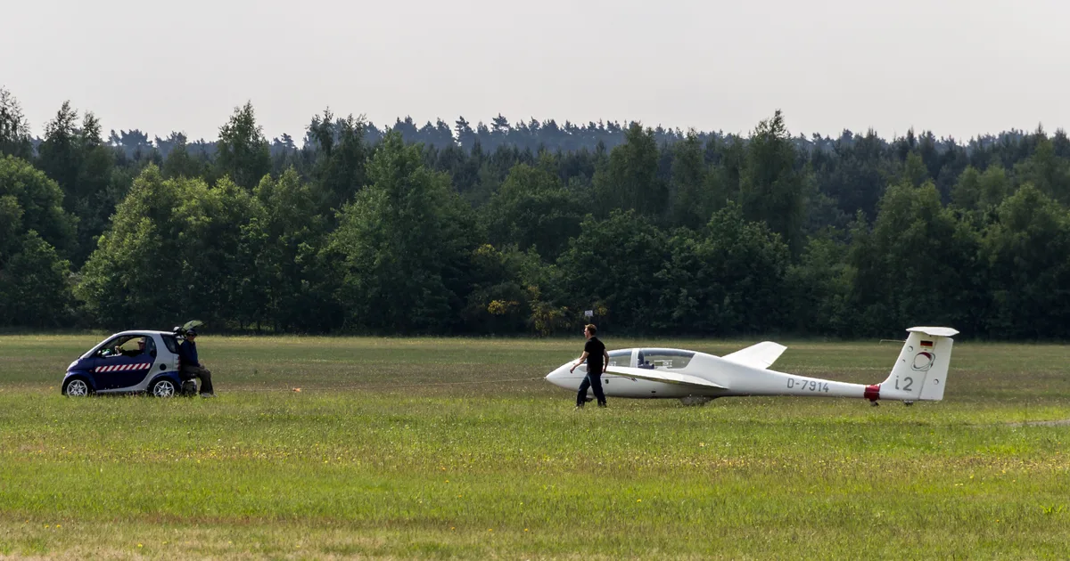 BURKHART GROB FLUGZEUGBAU SPEED ASTIR II