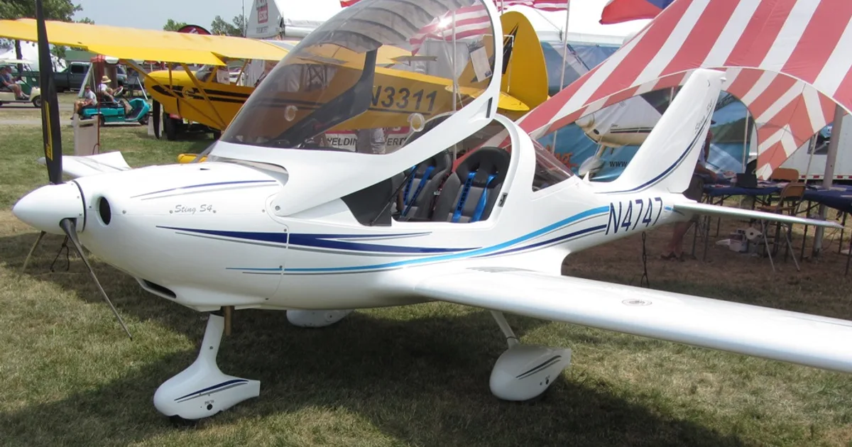 TL ULTRALIGHT TL 2000 STING S4