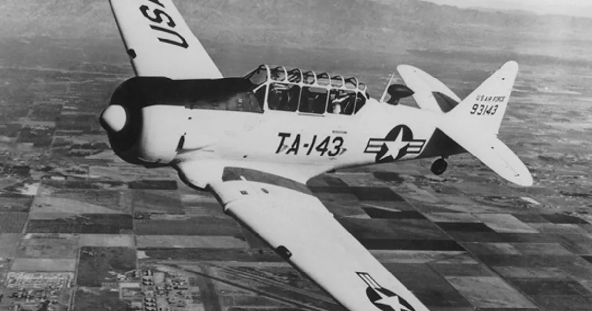 North American Aviation AT-6D